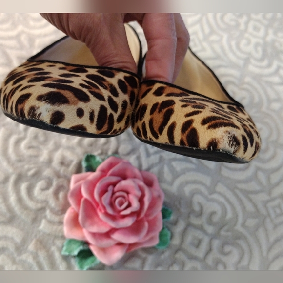 Marc Fisher MFALANYZ-T Animal Print Pointed Toe Flats Women's Size 8½ - Picture 5 of 7